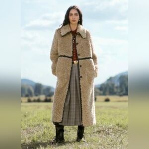 ZARA LIMITED EDITION LIGHT BROWN FLEECE LONG COAT ❤️❤️❤️